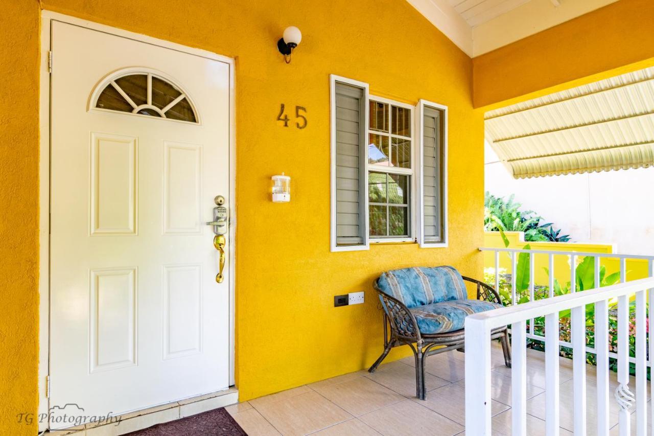 Ocho Rios Emerald 2 Bed 10 Mins Ocho Rios 24Hrs Hot Water Wi Fi Kültér fotó